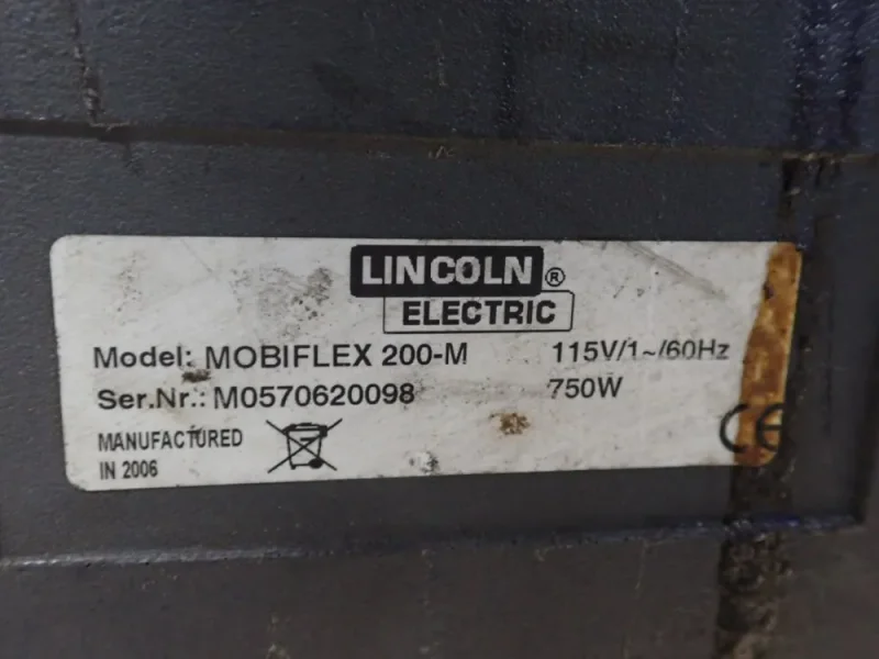 LINCOLN ELECTRIC FUME EXTRACTOR   -  MOBLFLEX 200-MCFL
