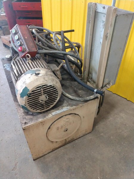 20 HP OILGEAR / RELIANCE MODEL #PVW2SLSAYCNNN PUMP &amp; HYDRAULIC POWER UNIT: STOCK #14981