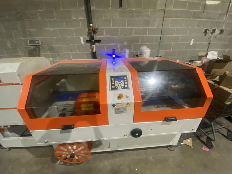 Clamco 6800CS Automatic Side Seal Shrink Wrapper with Clamco 4T Heavy Duty Heat Shrink Tunnel, 2020