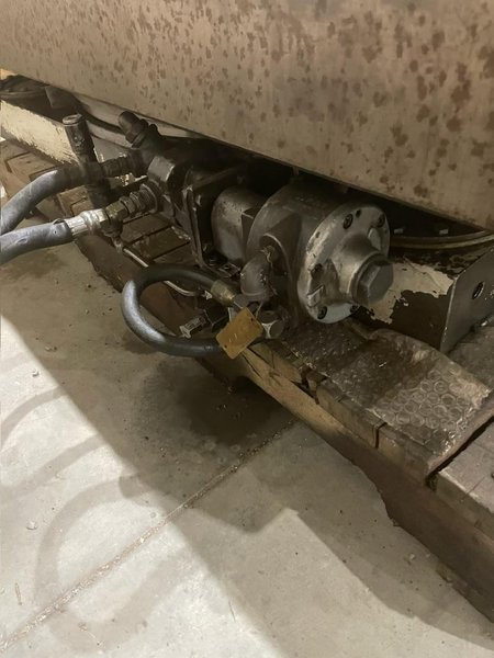 GIDDINGS &amp; LEWIS 36 X 60 HYDROSTATIC INDEX TABLE