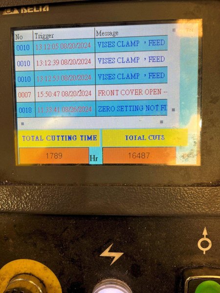 DoAll DC-560NC Automatic Horizontal Bandsaw 2021 equipped with Delta Control, Infeed/outfeed rollers, Toal Cut Time 1789, Total Cuts 16487