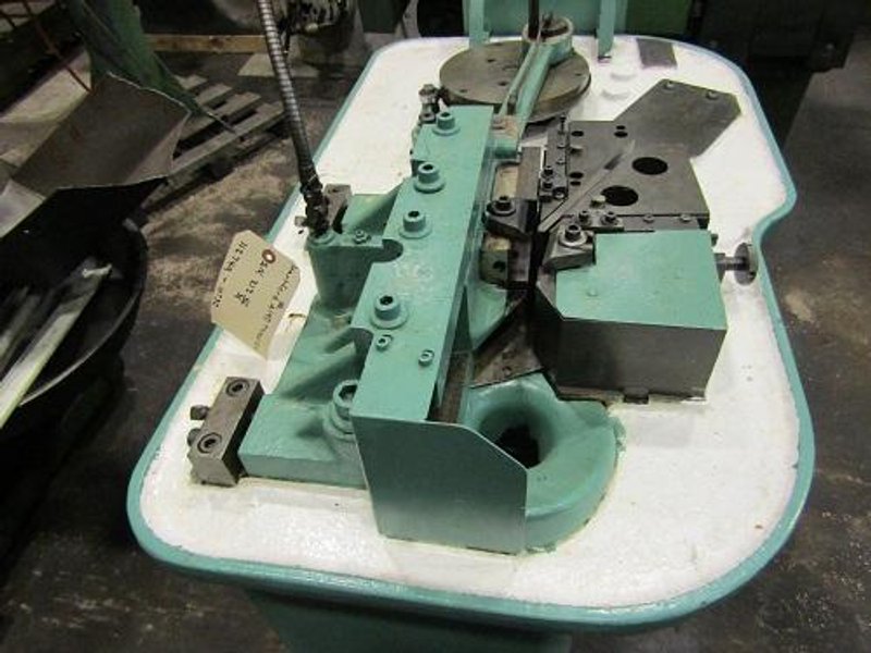 HARTFORD # A190 THREAD ROLLER