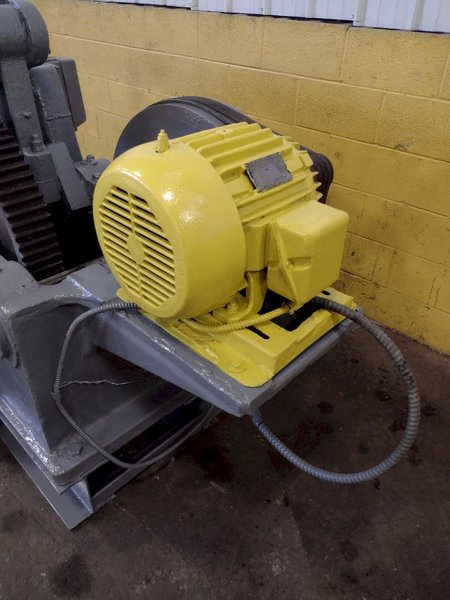 24" CANTON / HILL ACME MODEL #11A ALLIGATOR SHEAR: STOCK #14614