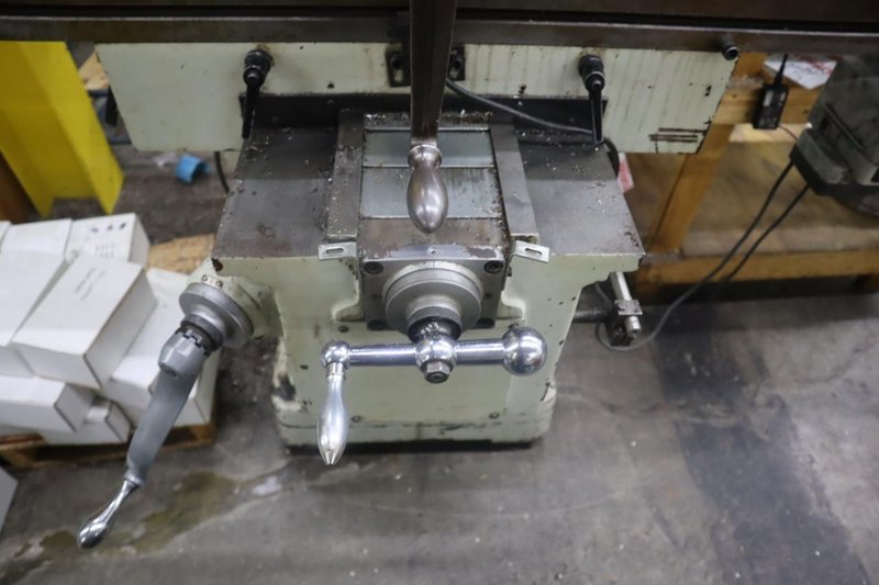 Manford Model 1F-460VS Vertical Knee Mill, X-Axis Powerfeed, Power Quill Feed and Handle, Knee Handle (Newall 2-Axis DRO NOT Operational) - Auction Item