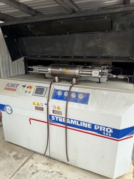 6′ x 12′ AKS WKX4T-612 CNC Waterjet, 2016 – 125 HP, 90,000 PSI KMT Pump