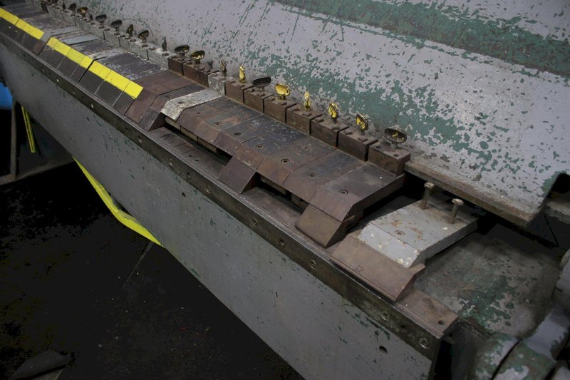 8&#039; X 12 GA DREIS &amp; KRUMP BOX AND PAN BRAKE: STOCK #75943