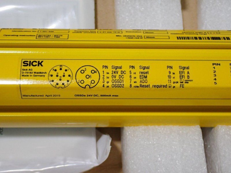 Sick  M400 Light Curtain  - M40e-66a303rb0