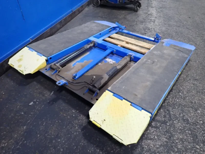 ATLAS 10,000 LBS PORTABLE SCISSOR CART LIFT  -  LR10