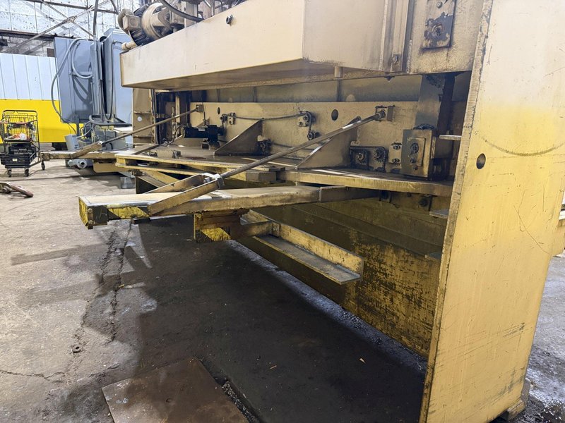 10' X 1/4" STANDARD INDUSTRIAL MODEL #AS250-10 HYDRAULIC POWER SHEAR: STOCK #23296