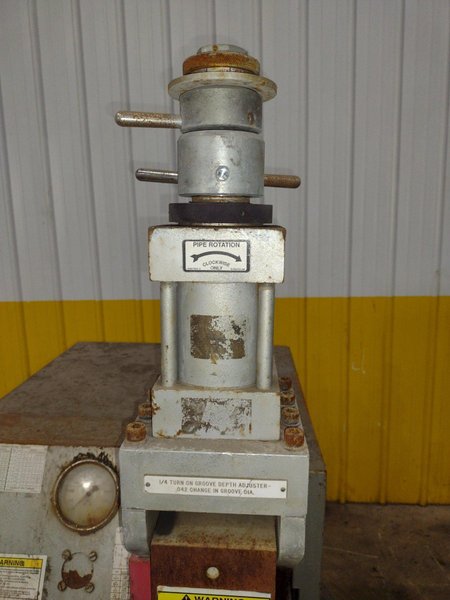 4" TO 24" VICTAULIC MODEL #VE-424-MC HYDRAULIC GROOVER MACHINE: STOCK #22645