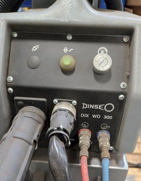 DINSE DIX WD 300 / DIX WDE 320 WELDER AND WIRE FEEDER USED