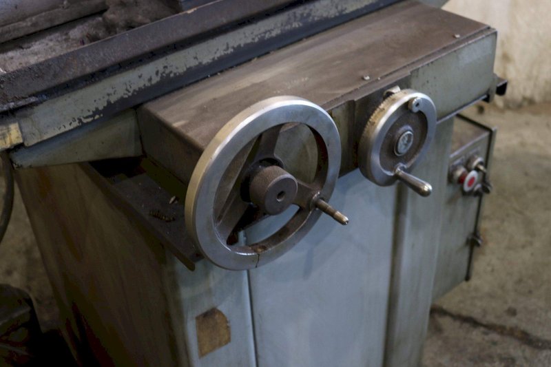 6' X 12' DOALL MODEL #VS612 HORIZONTAL SURFACE GRINDER: STOCK #73267