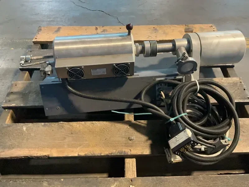 NETZCH DIL 402 C FURNACE   -  6.219.1-20