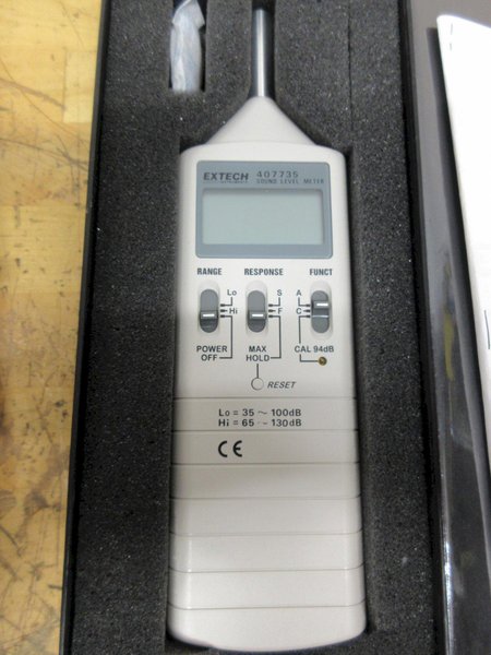 Ametek 5-500 Gram Force Gauge Model LKG-05 , Extech 407735 Decibel Sound Level Meter 35-135 db- Auction Item