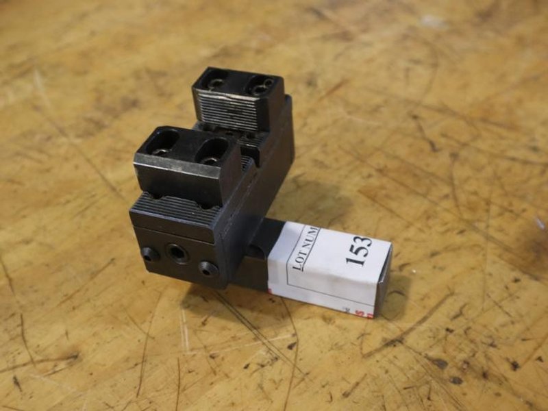 Royal Heavy Duty Bar Puller- Auction Item