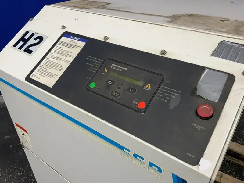 Ingersoll Rand  25 Hp Rotary Screw Air Compressor  - Ssr-ep25se