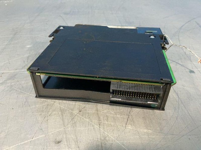 Allen-bradley Controllogix 8 Mb Controller - 1756-l73