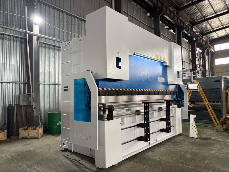New MAQ WE67K-110X3700 Hydraulic Press Brake (#5928)