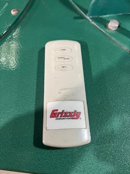 GRIZZLY INDUSTRIAL  MODEL GO777HEP DUST COLLECTOR STOCK# 3969