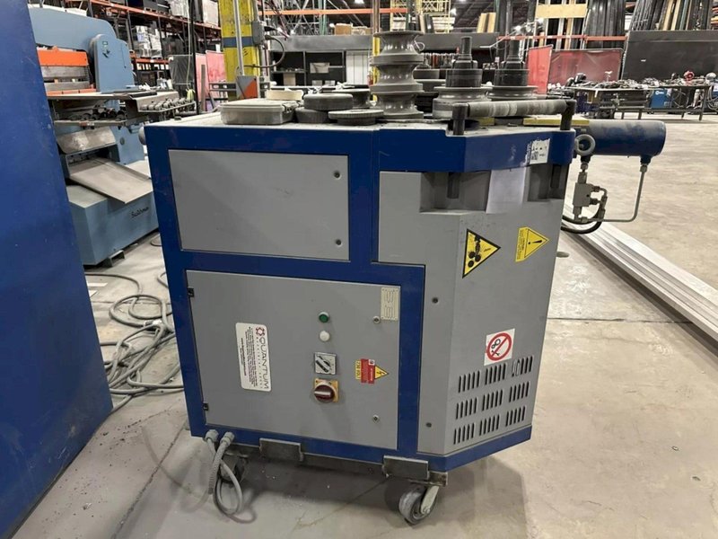 2.5" X 2.5" TAURING MODEL #BS50 POWERED ANGLE BENDING ROLL: YORBO #24869