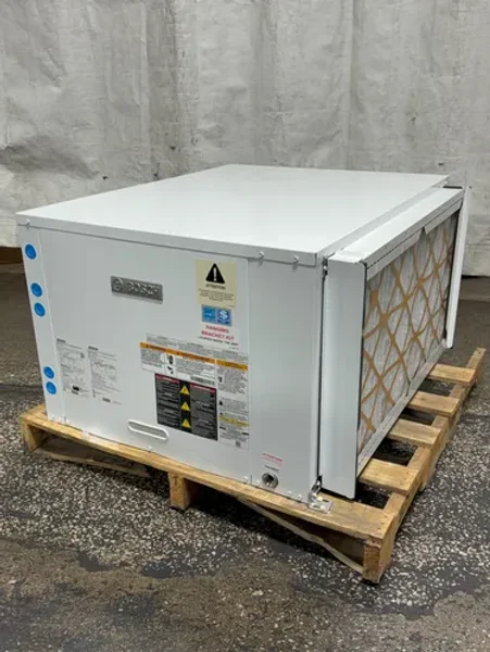 BOSCH WATER SOURCE HEAT PUMP   -  SM060-1AHX-XRSATA-CHTX