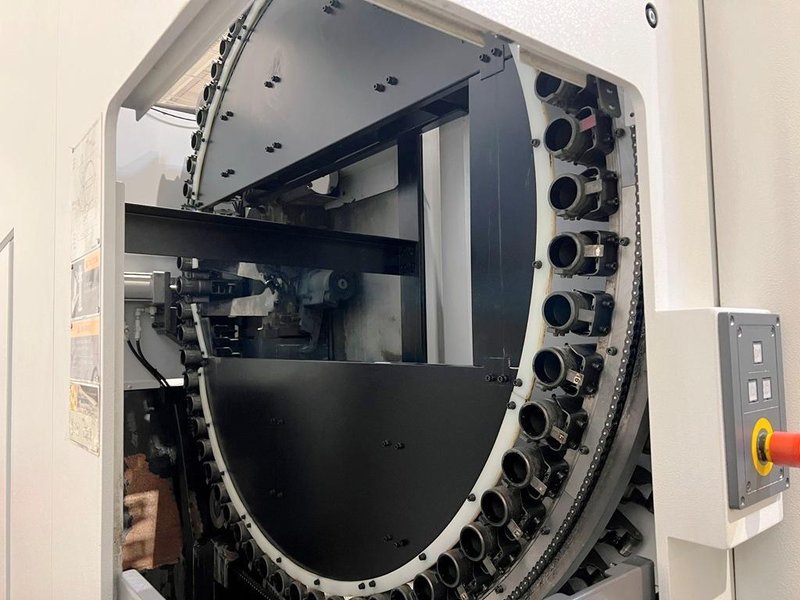 MORI SEIKI NHX4000 HORIZONTAL MACHINING CENTER