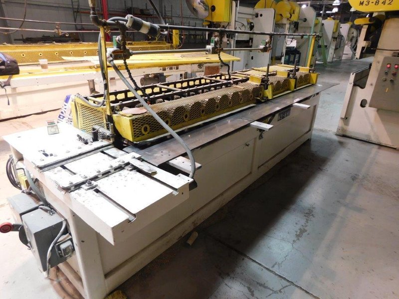 18 STAND X 1.5&#039; 2 SIDED ENGLE ROLLFORMER: STOCK #68997