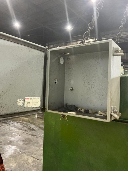 36" X 29" X 30 HP BALEMASTER MODEL #4030G-8 AUTO TIE HORIZONTAL BALER 2007: YOBRO #25000