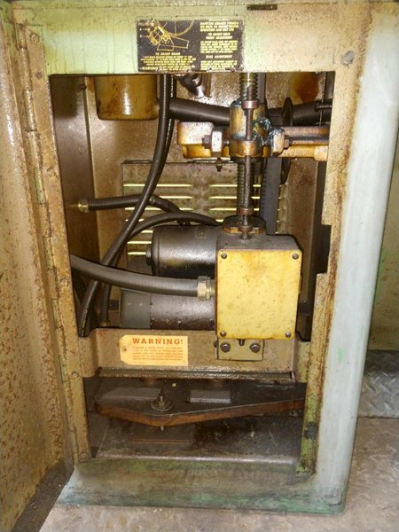 HARDINGE MODEL DSM 59 FACING / ENGINE LATHE: STOCK #13153