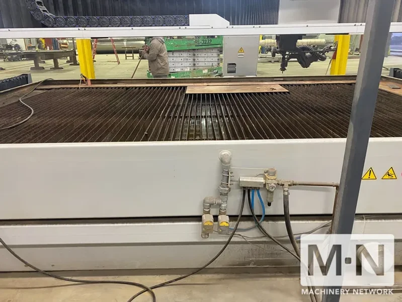 Flow Mach 500 4020 XD CNC Waterjet - New 2022 Installed  2023 only 720 Hours