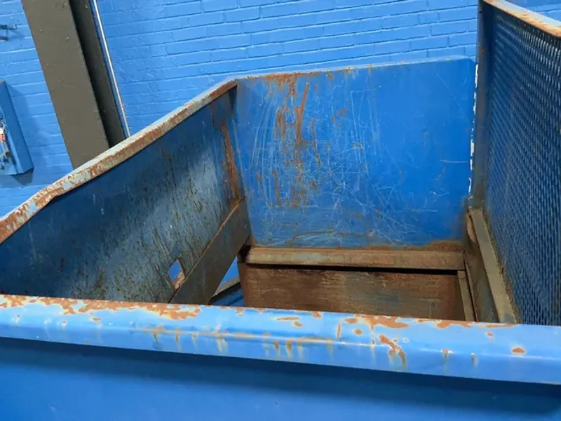 WASTEQUIP 56500 MAX FORCE RATING, 60”X43”X31” COMPACTOR  -  245HD