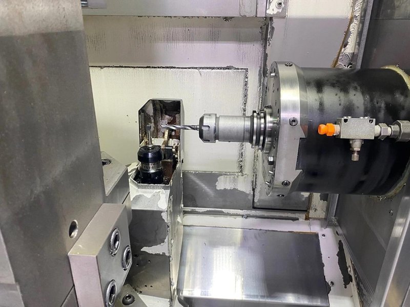 Okuma MB4000-H Horizontal Machining Center, 2017 – Renishaw Spindle Probe, Chip Conveyor