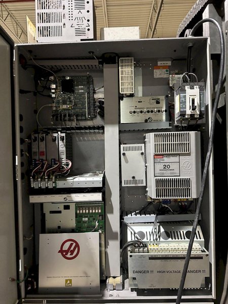 2016 HAAS VF-3YT Vertical Machinery Center