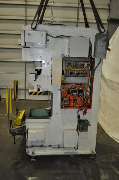 45 TON KOMATSU GAP FRAME PRESS