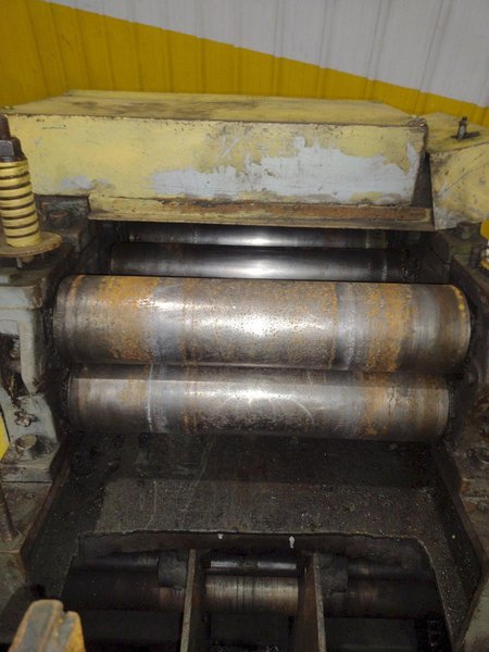 4,000 LB X 18" LITTELL CC40 COIL CRADLE STRAIGHTENER. STOCK # 0218926