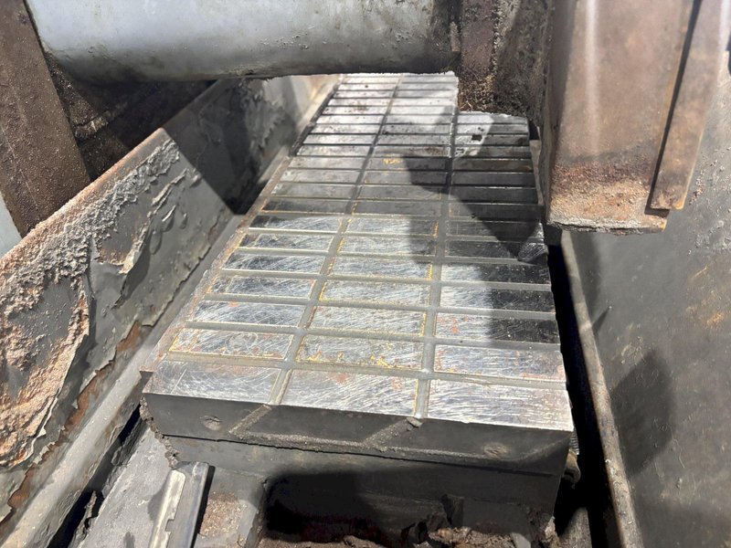 8" X 24" GRAND RAPIDS MODEL #350 HYDRUALIC HORIZONTAL SURFACE GRINDER: STOCK #22734