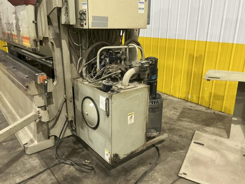 320 TON X 10' ACCURPRESS MODEL #732010 ADVANTAGE HYDRAULIC PRESS BRAKE, W/ ETS 3000 CONTROLS, NEW 2010: YOBRO #24910