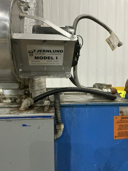 EQUIPMENT MANUFACTURING CORPORATION (EMC) WATER HEATER: YOBRO #24946