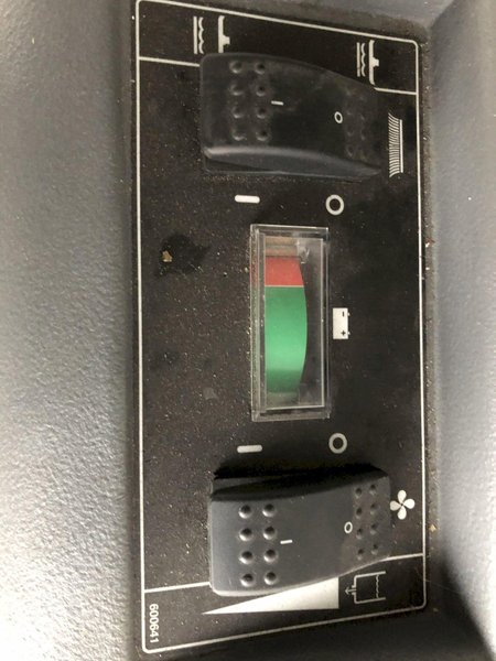 CASTEX MODEL FS-2000 AUTO FLOOR SCRUBBER: STOCK #14005