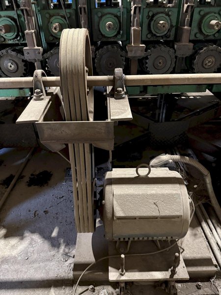 36&quot; HI-RIB (7.2 TYPE) PANEL RAFTED ROLLFORMER LINE;  INCLUDES UNCOILER, FLYING SHEAR &amp; STACKER: YOBRO #24156