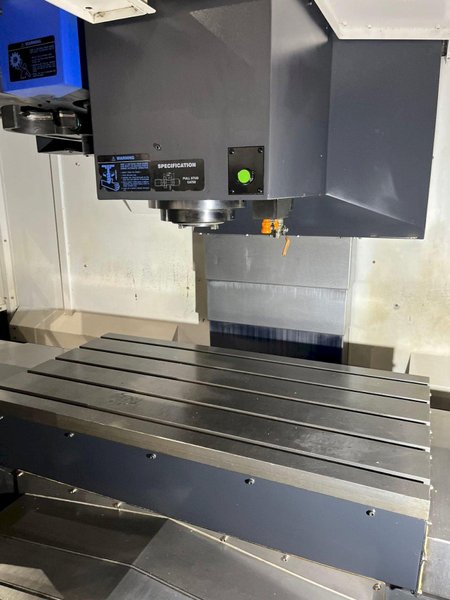 Hwacheon Vesta 1050B CNC Vertical Machining Center – 50 Taper Mill
