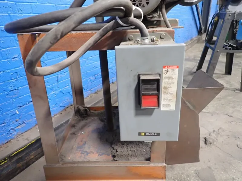BURR KING 2 HP BELT GRINDER  -  760