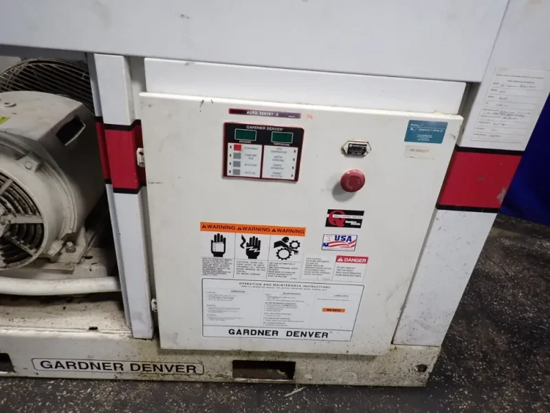 GARNDER DENVER 40 HP AIR COMPRESSOR