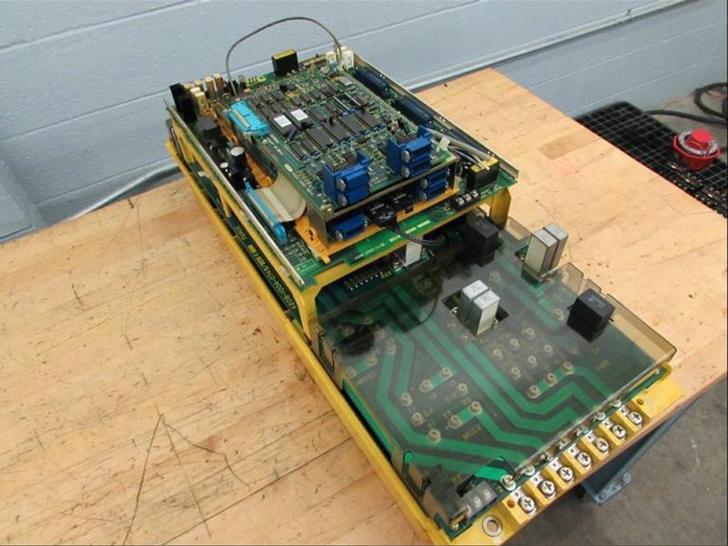 Used Fanuc Type A06B-6064-H326#H550 AC Spindle Servo Unit