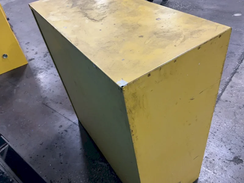 EAGLE 30 GAL FLAMMABLE CABINET  -  1932