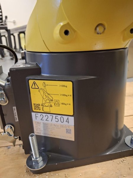 FANUC LR Mate 200iD 7L, 2019 – 7th Axis Ready