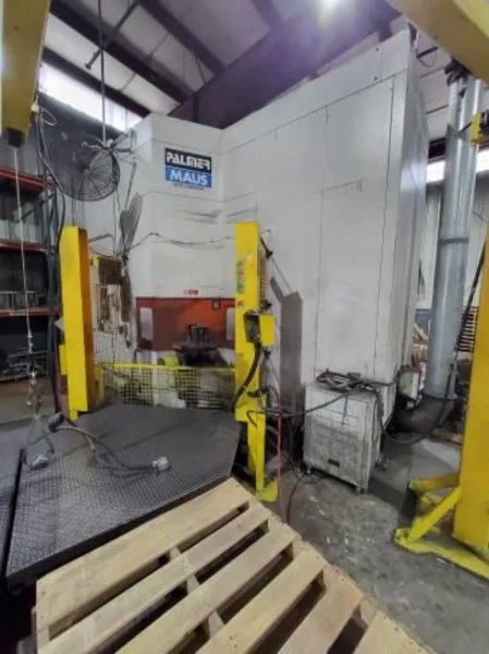 MAUS SERIES 600 FETTLING MACHINE  -  SAM SERIES 600