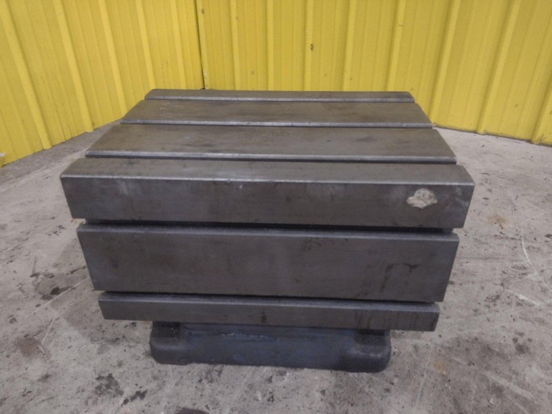 24" X 18" X 18" HIGH CARLTON BOX DRILL TABLE: STOCK #21963