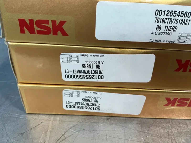 Nsk  Super Precision Bearings  - 7019ctr/7019a5t-01