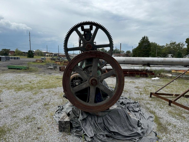 WILLIAMS &amp; WHITE DISHING PRESS. STOCK # 0341825